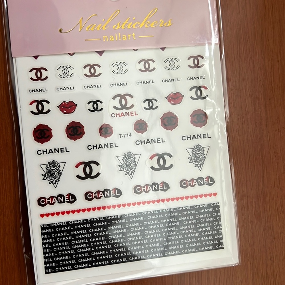 LUXURY NAIL STICKERS